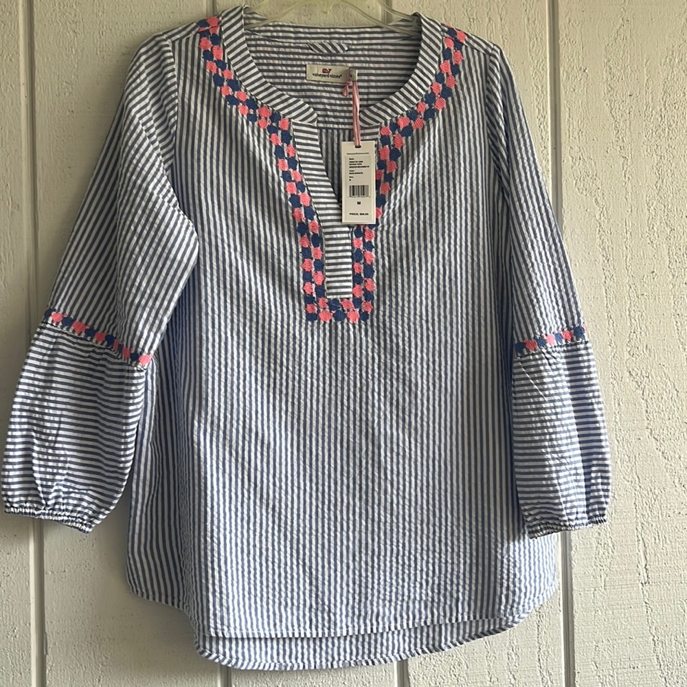 Vineyard Vines Savannah Top Marlin White Seersucker Embroidered Medium